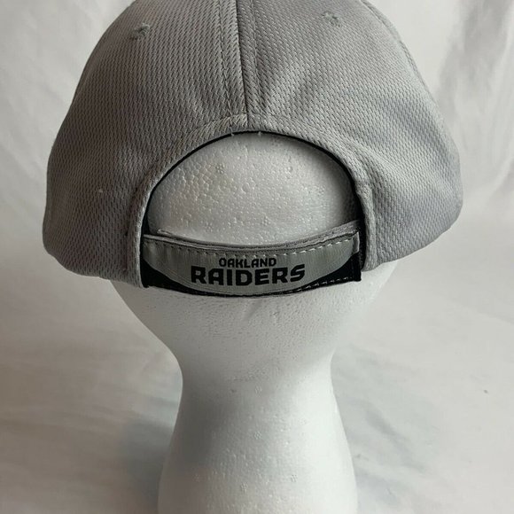NFL Team Apparel Oakland Raiders	Strap Hat Cap OS - Picture 3 of 4
